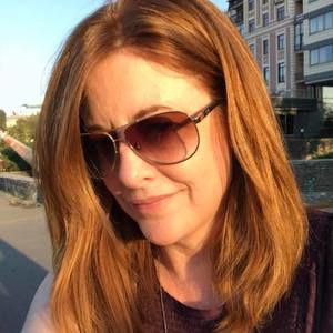 Meet your Posher, Kelli